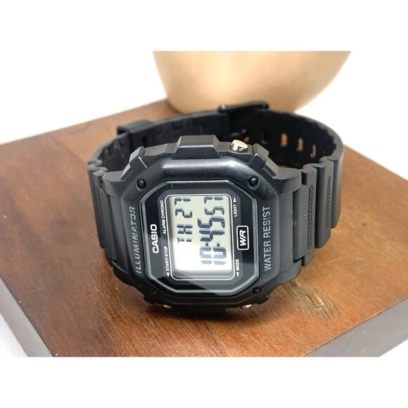 Casio Men's Watch F108WH Illuminator Quartz Digital Black Resin Sport 3224 - Picture 8 of 14